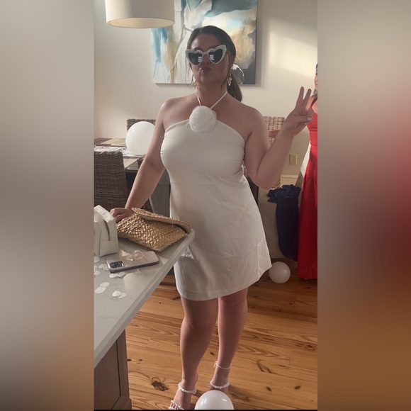 WAYF Lilibet Halter Mini Dress - Picture 4 of 6